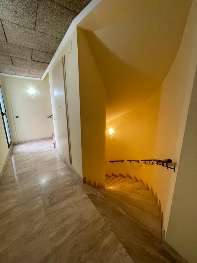 Hotel Sant Celoni Buitenkant foto