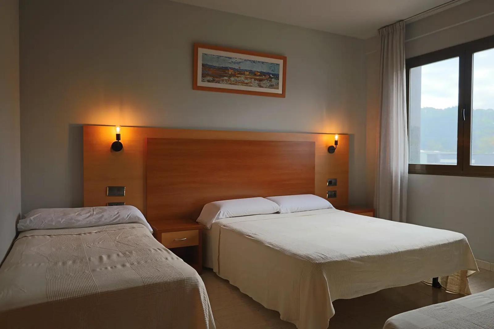 Hotel Sant Celoni Buitenkant foto