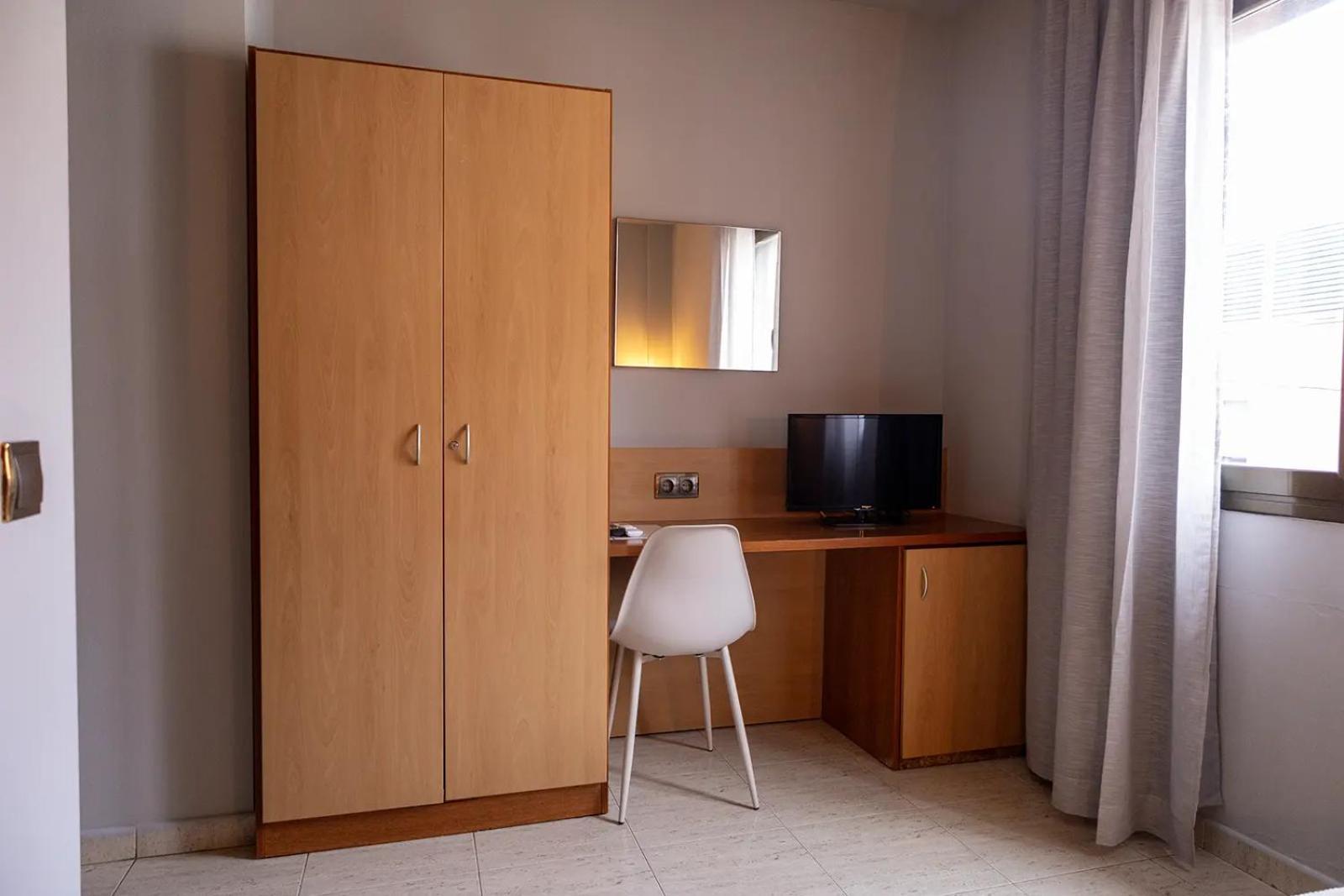 Hotel Sant Celoni Buitenkant foto